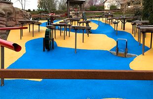 Schwabenpark Welzheim, elastischer Allwetter-Sportbelag RUB TAN